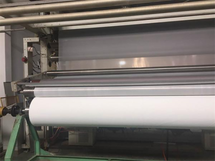 紹興諸暨某工廠做婚紗用的絲網(wǎng)布出現(xiàn)蒼蠅頭（沒有找對網(wǎng)布廠家）